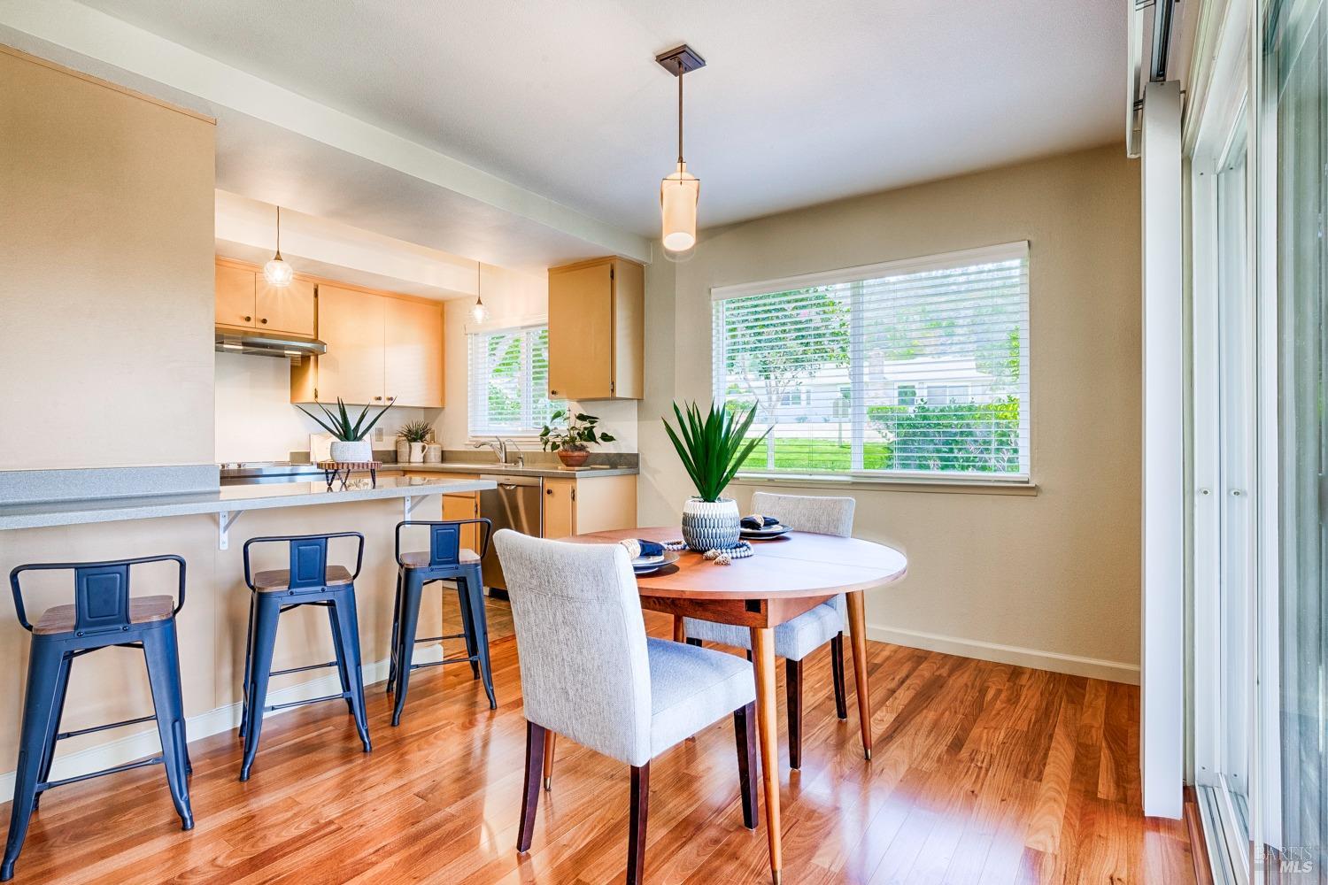 343 Valley Oaks Drive
