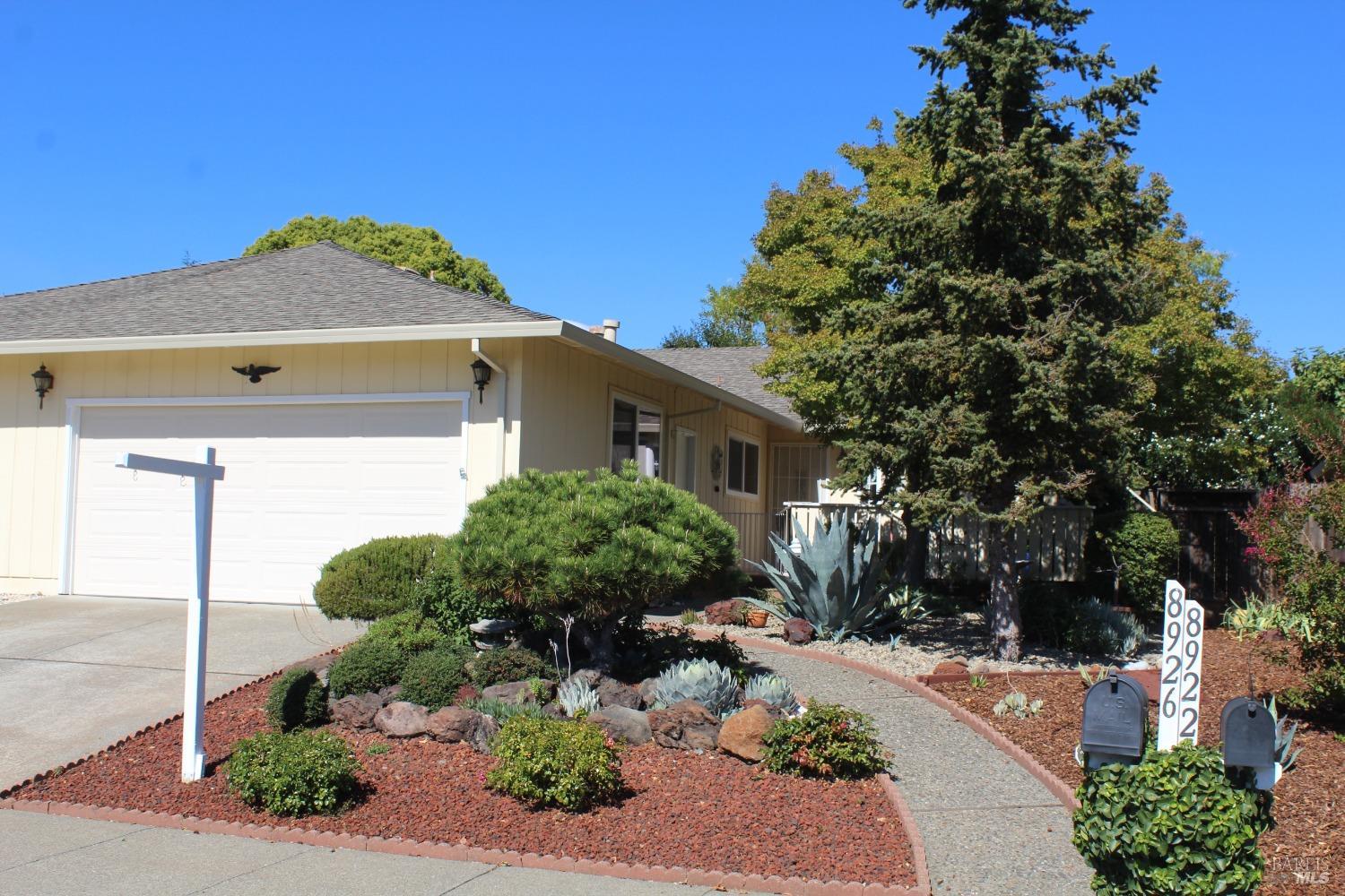 8926 Acorn Lane