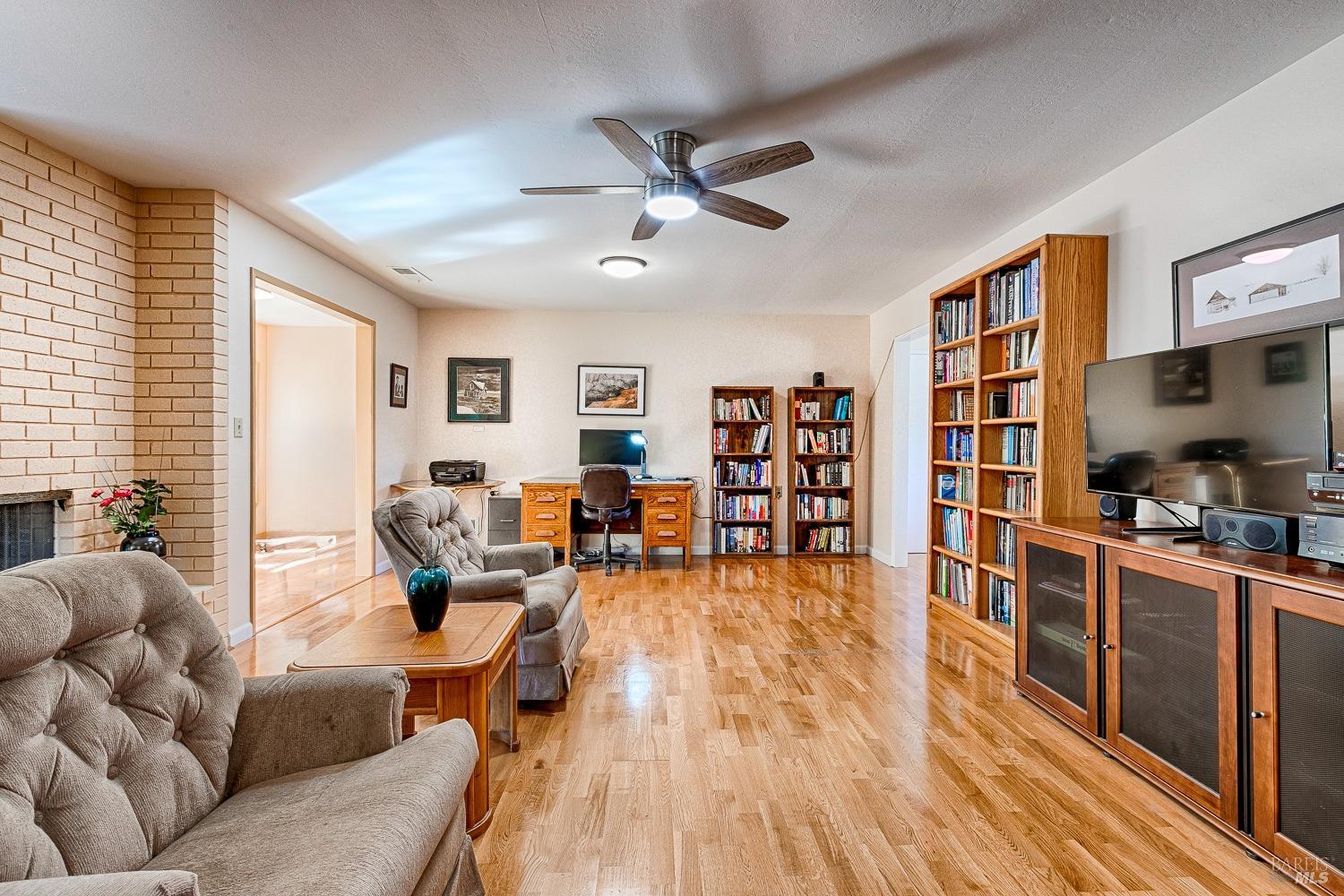 445 Deerfield Circle