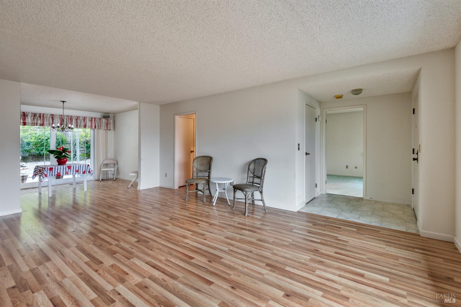 7366 Oakmont Drive