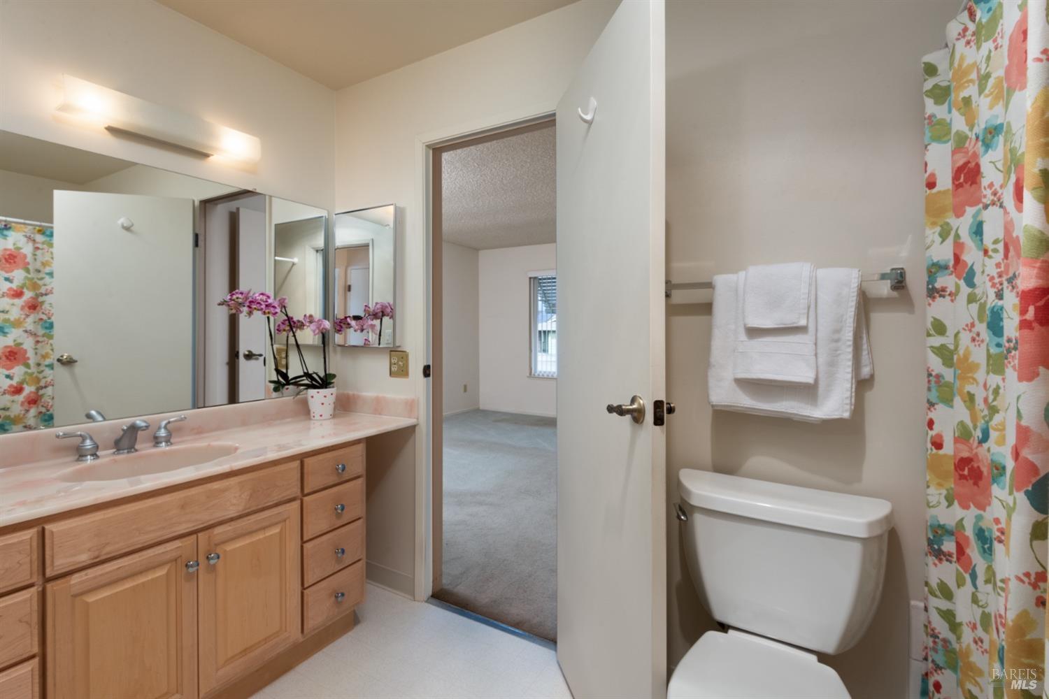 7366 Oakmont Drive