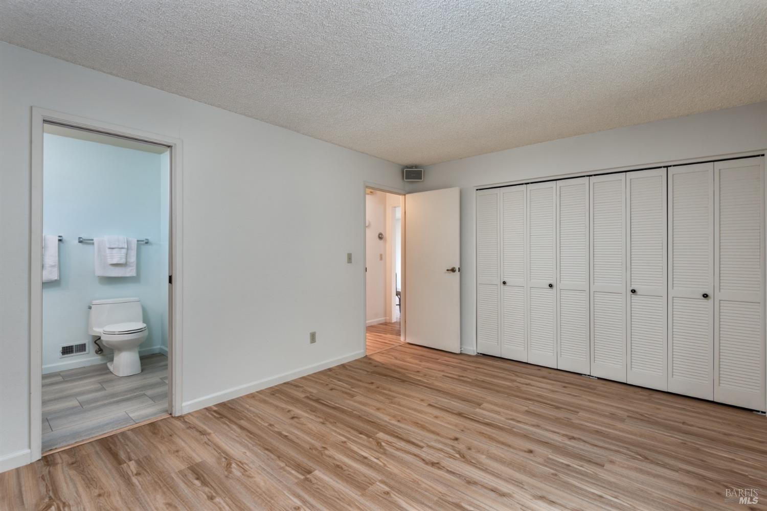 7366 Oakmont Drive