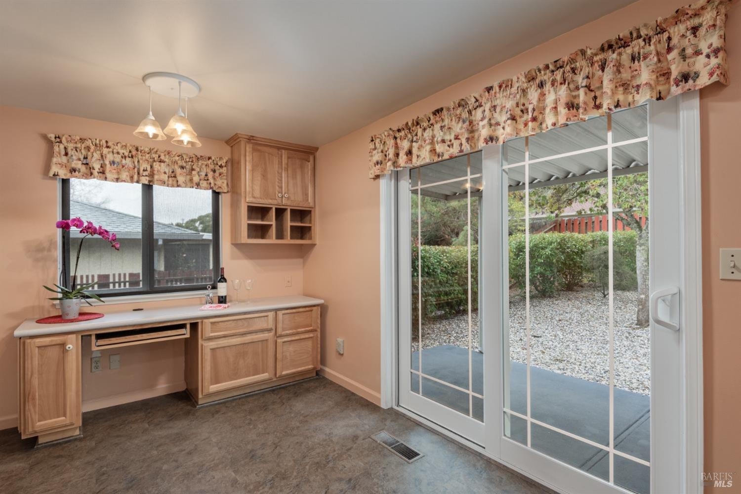 7366 Oakmont Drive