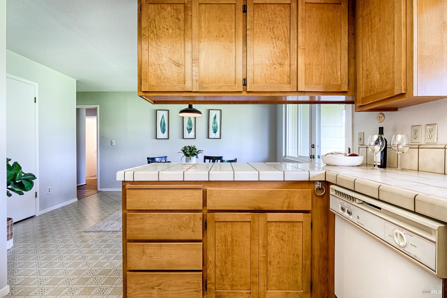 34 Oak Island Circle