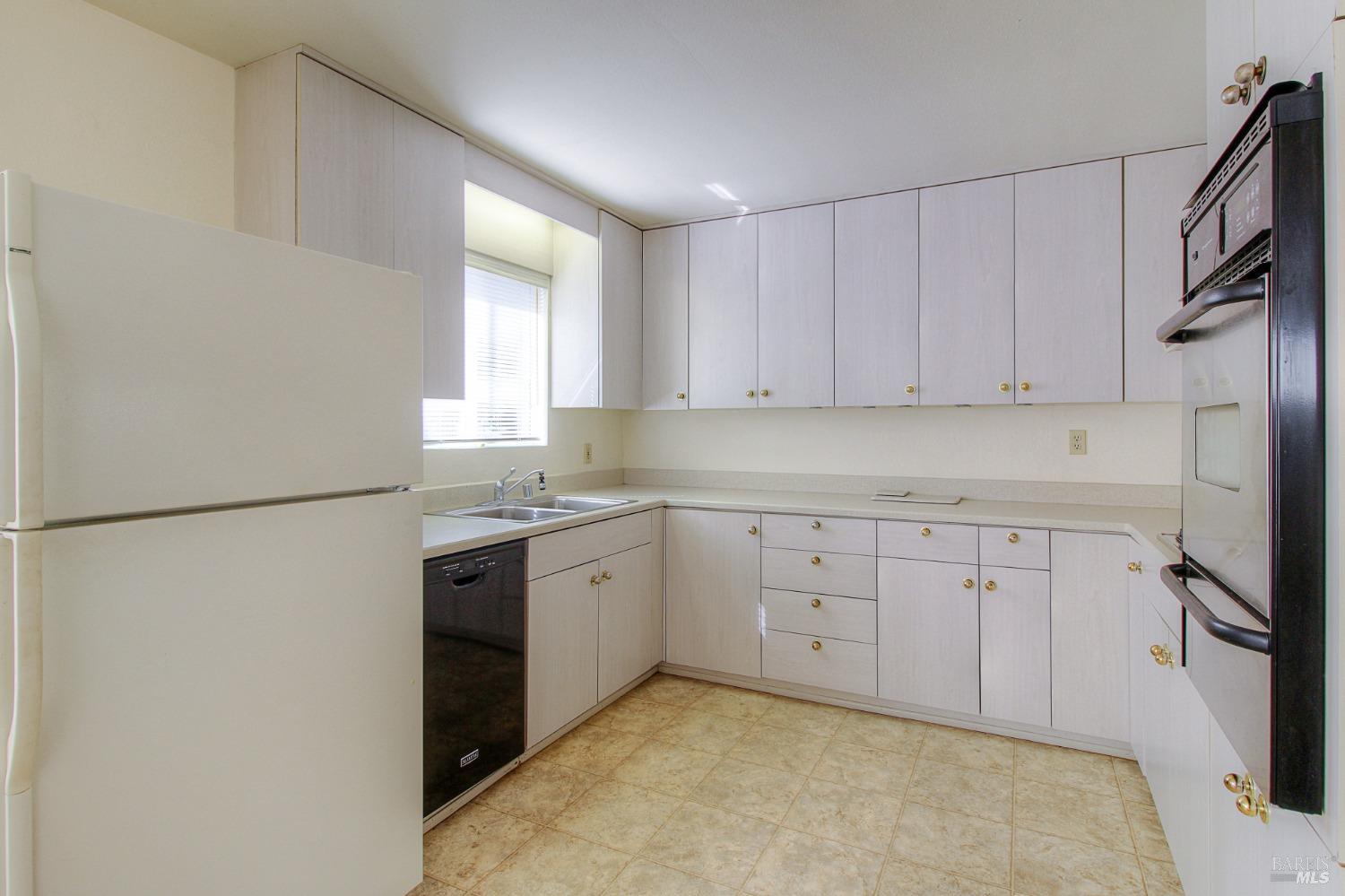 6117 Van Keppel Rd, in Forestville