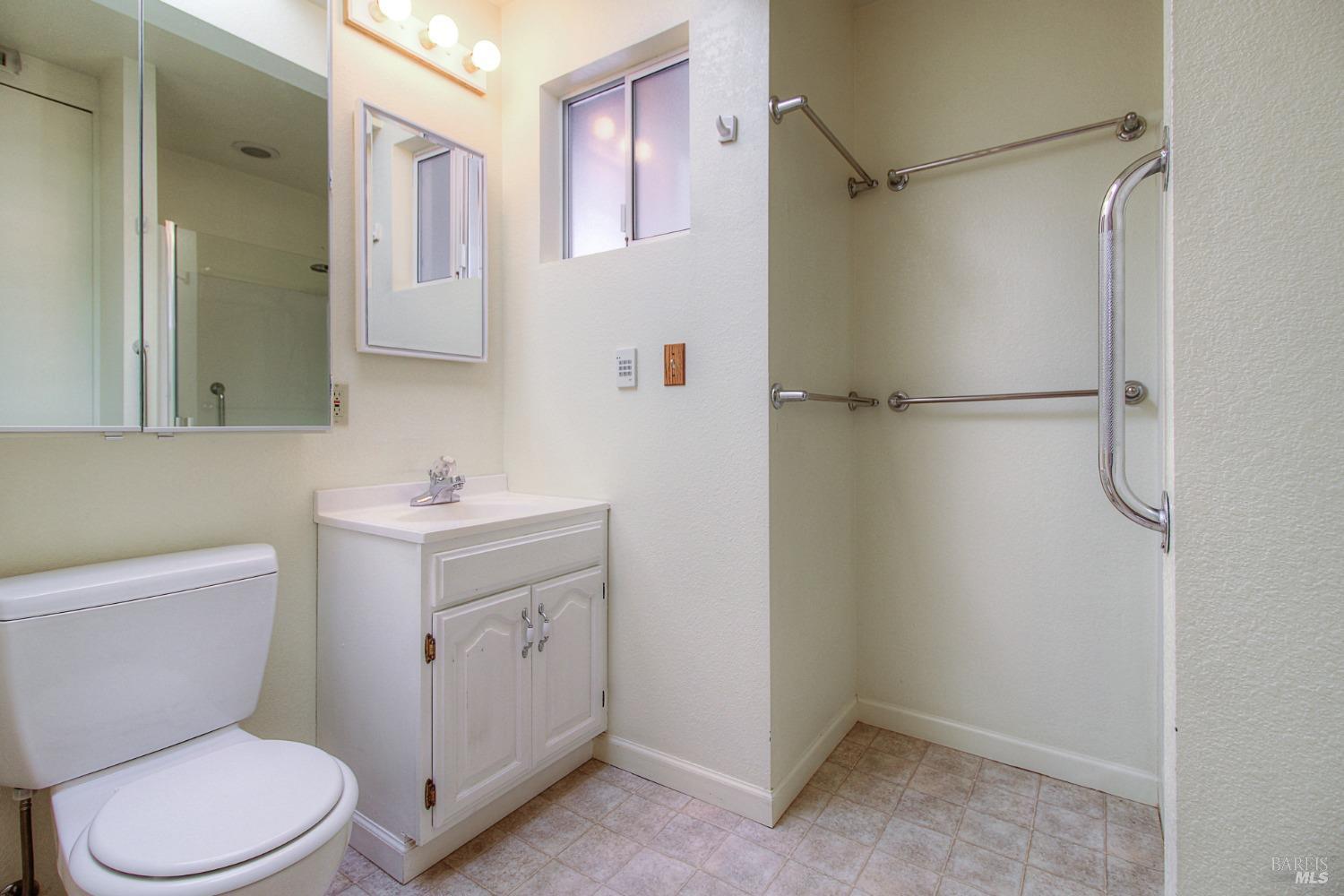 6117 Van Keppel Rd, in Forestville