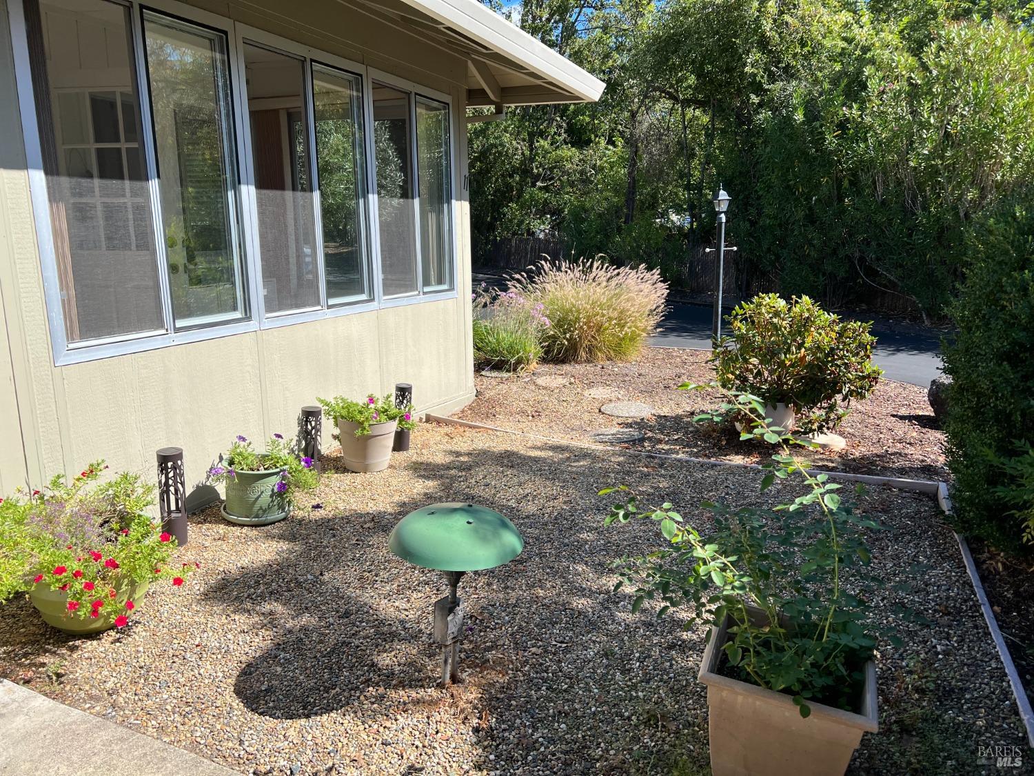 11 Meadowgreen Court