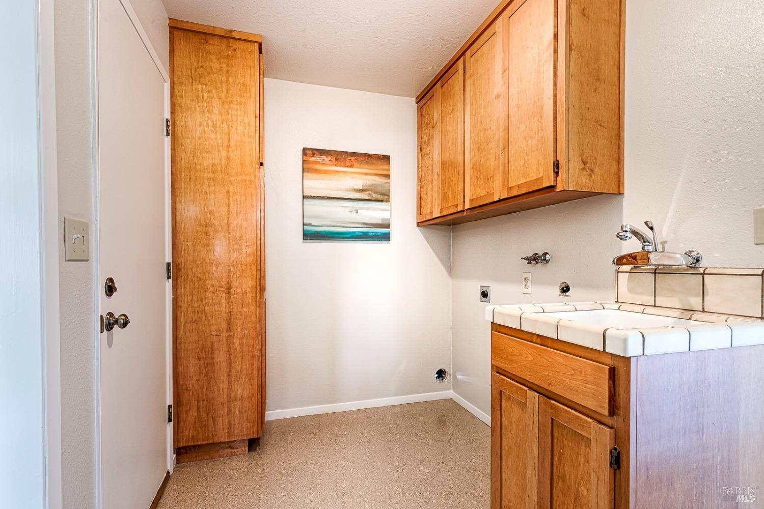 34 Oak Island Circle