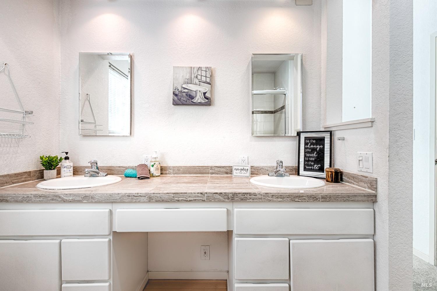 440 Oak Point Court