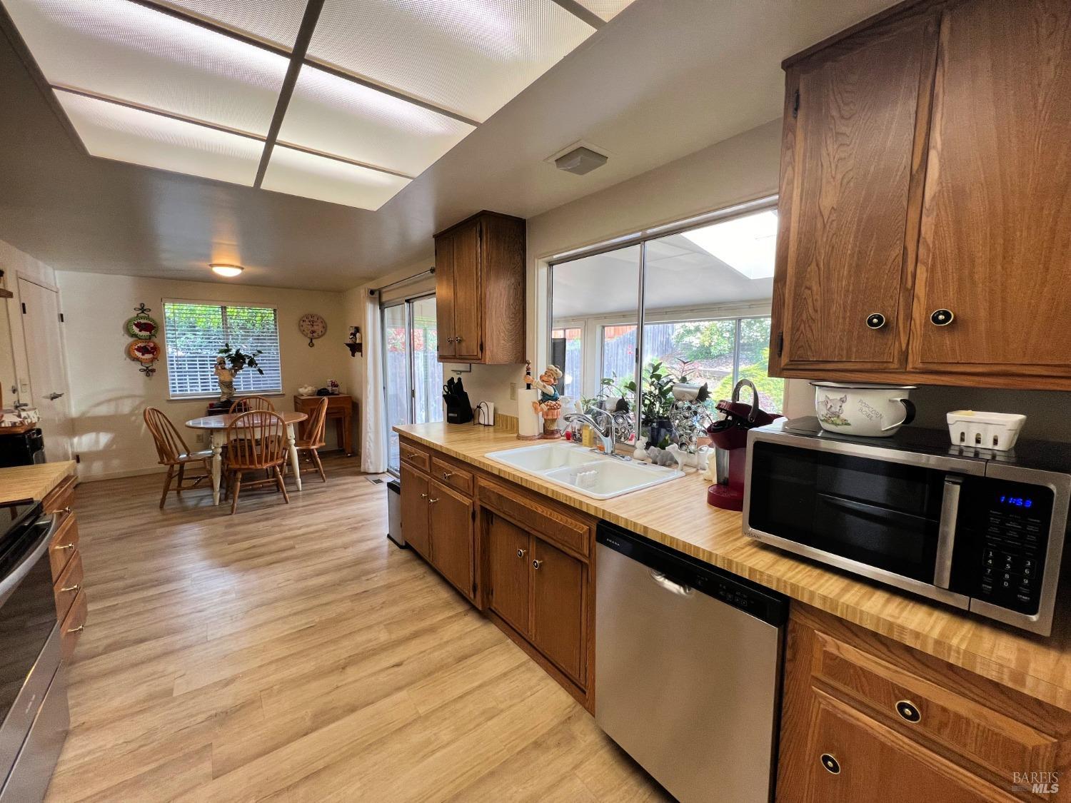 7377 Oak Leaf Drive