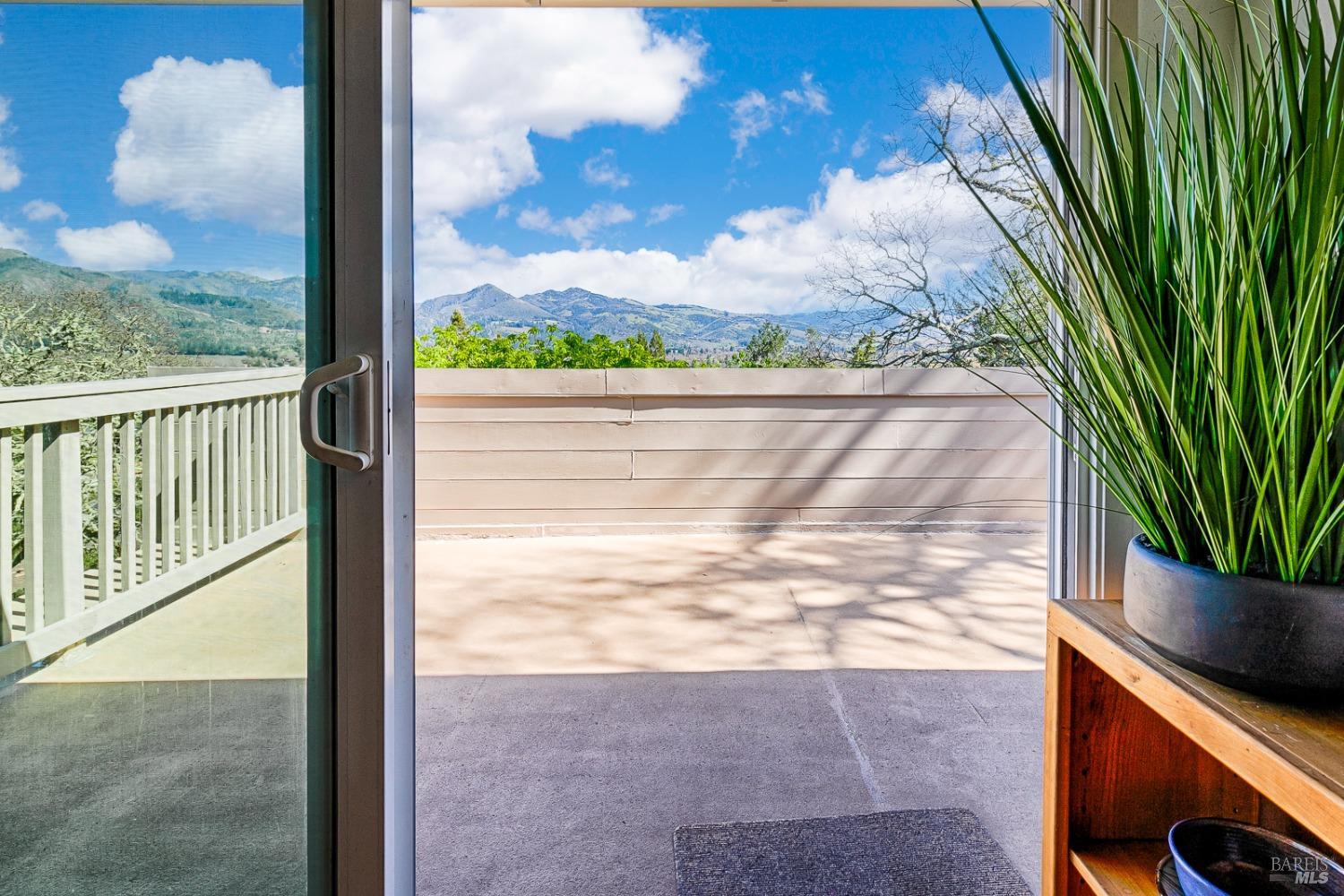 440 Oak Point Court