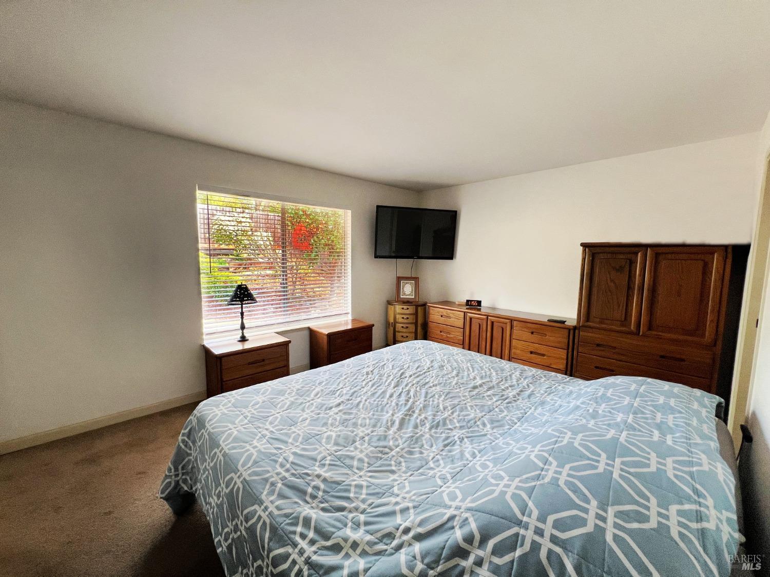 7377 Oak Leaf Drive
