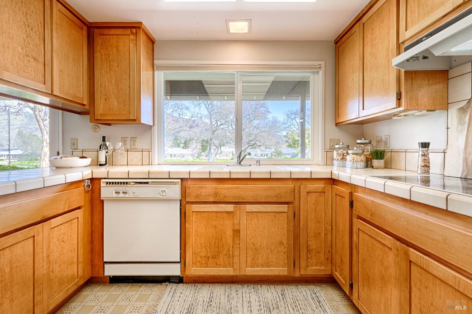 34 Oak Island Circle
