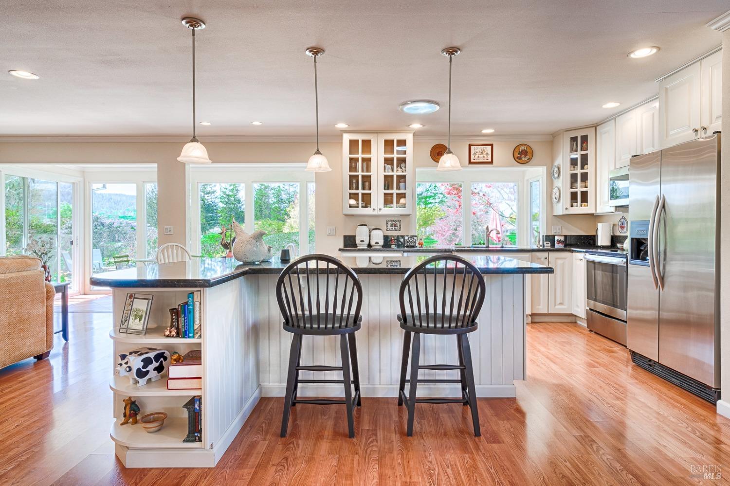 7556 Oak Leaf Drive