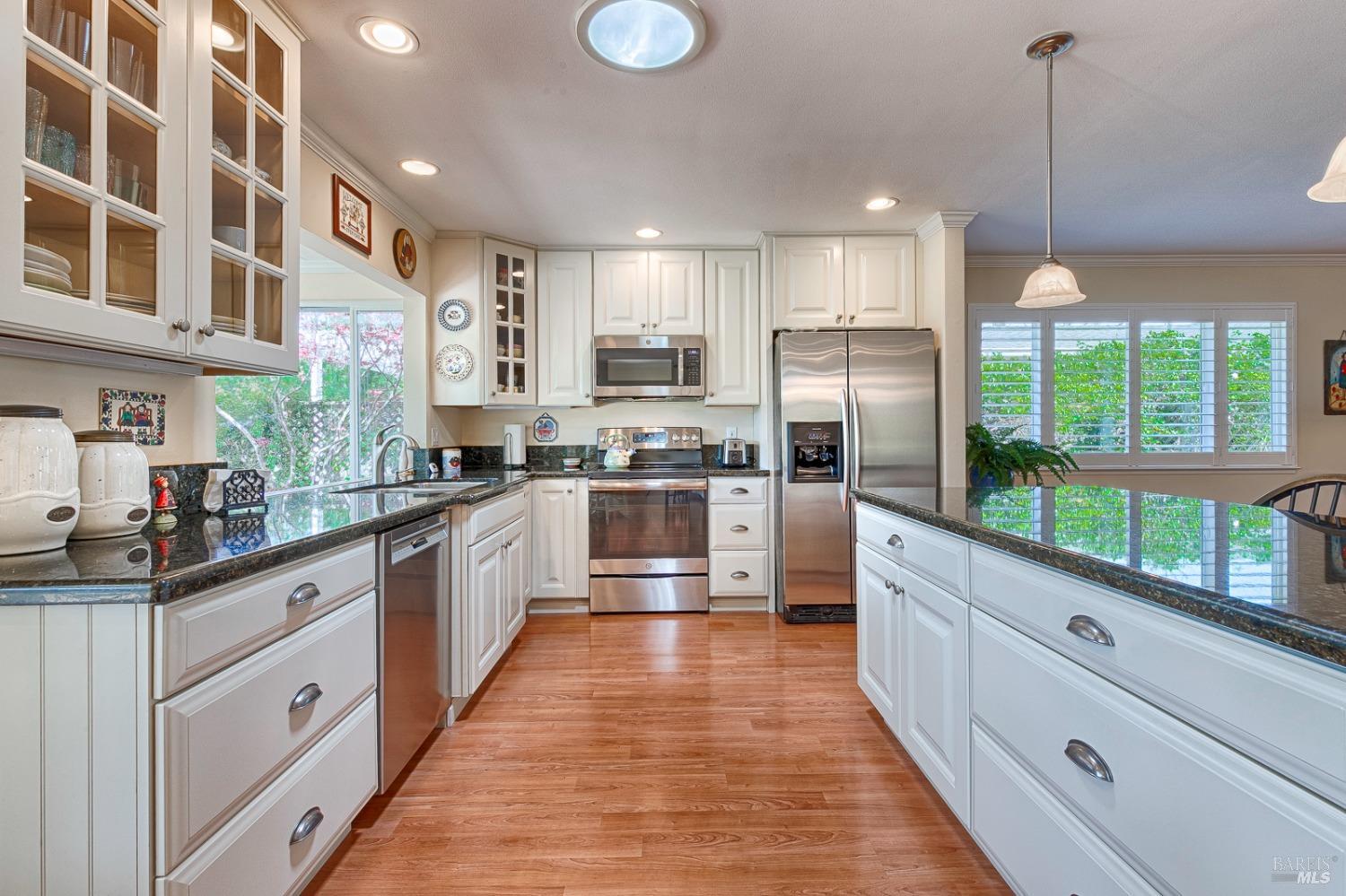 7556 Oak Leaf Drive