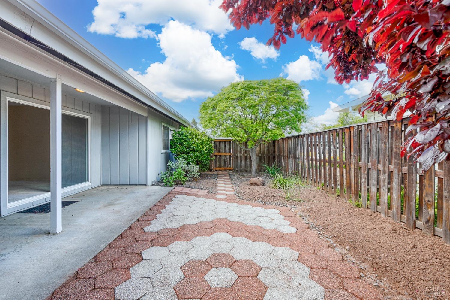 221 Belhaven Court