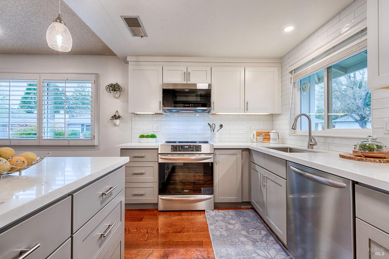 135 Mountain Vista Circle