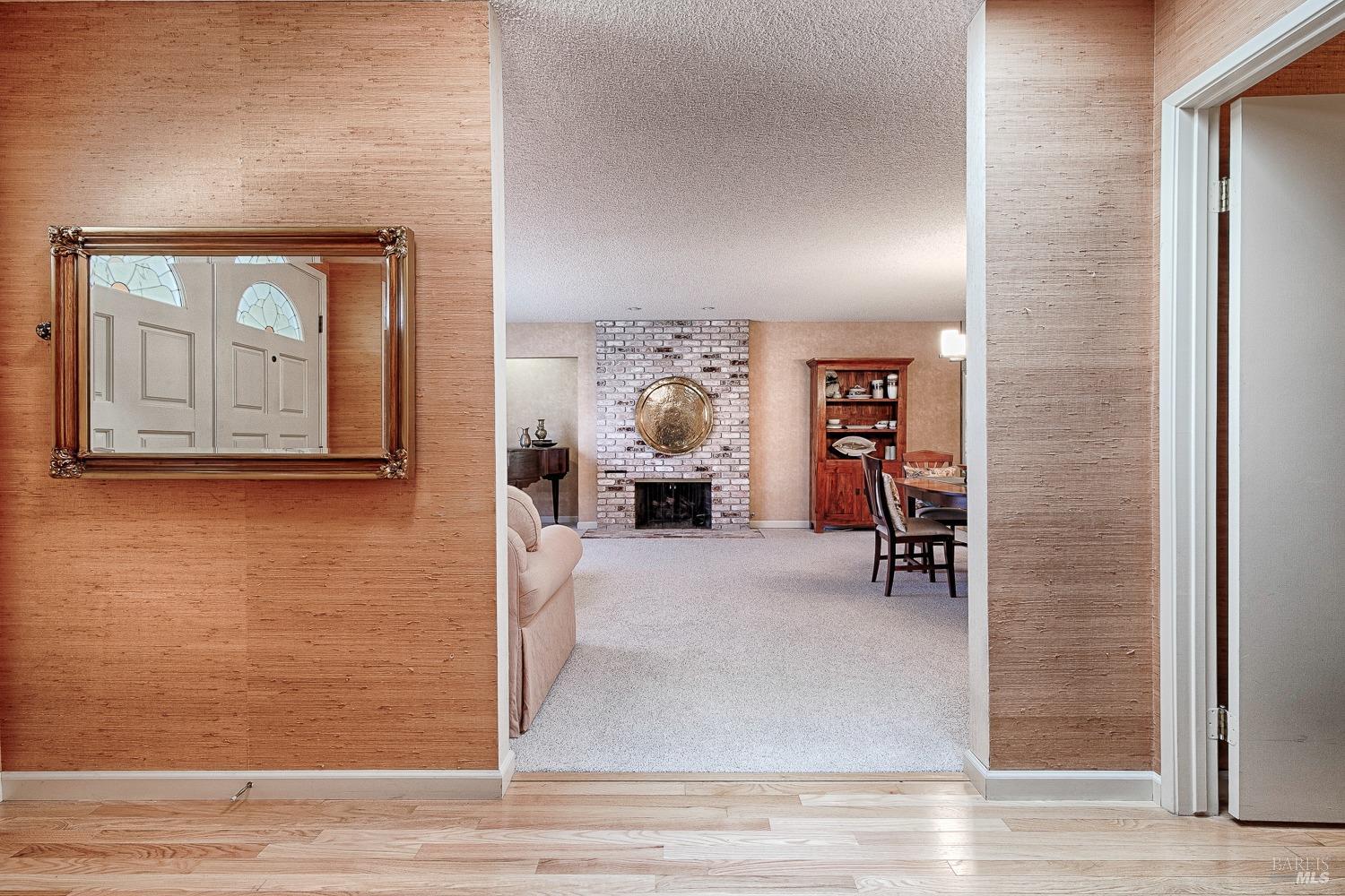 8891 Oakmont Drive