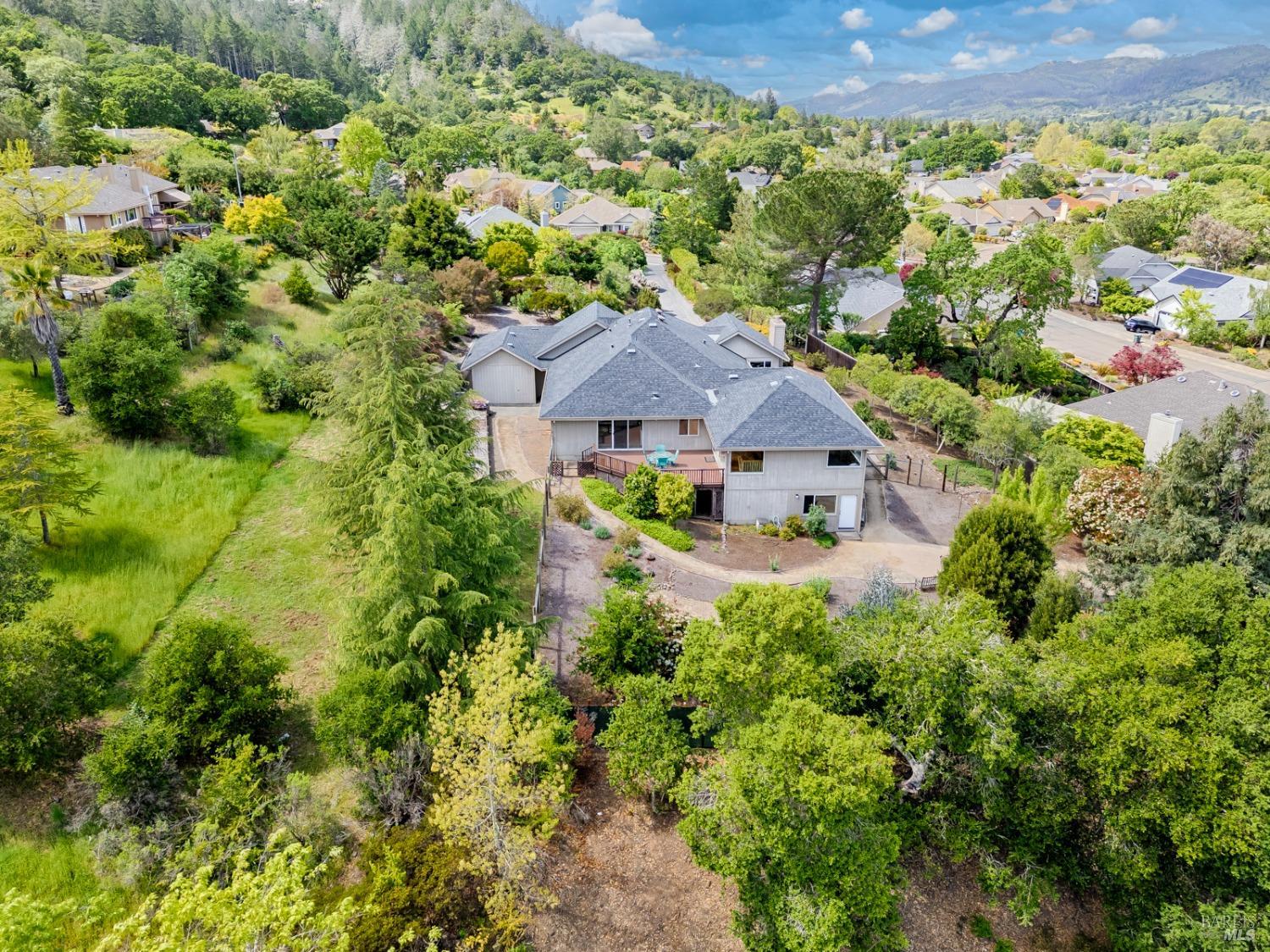 402 Trail Ridge Place