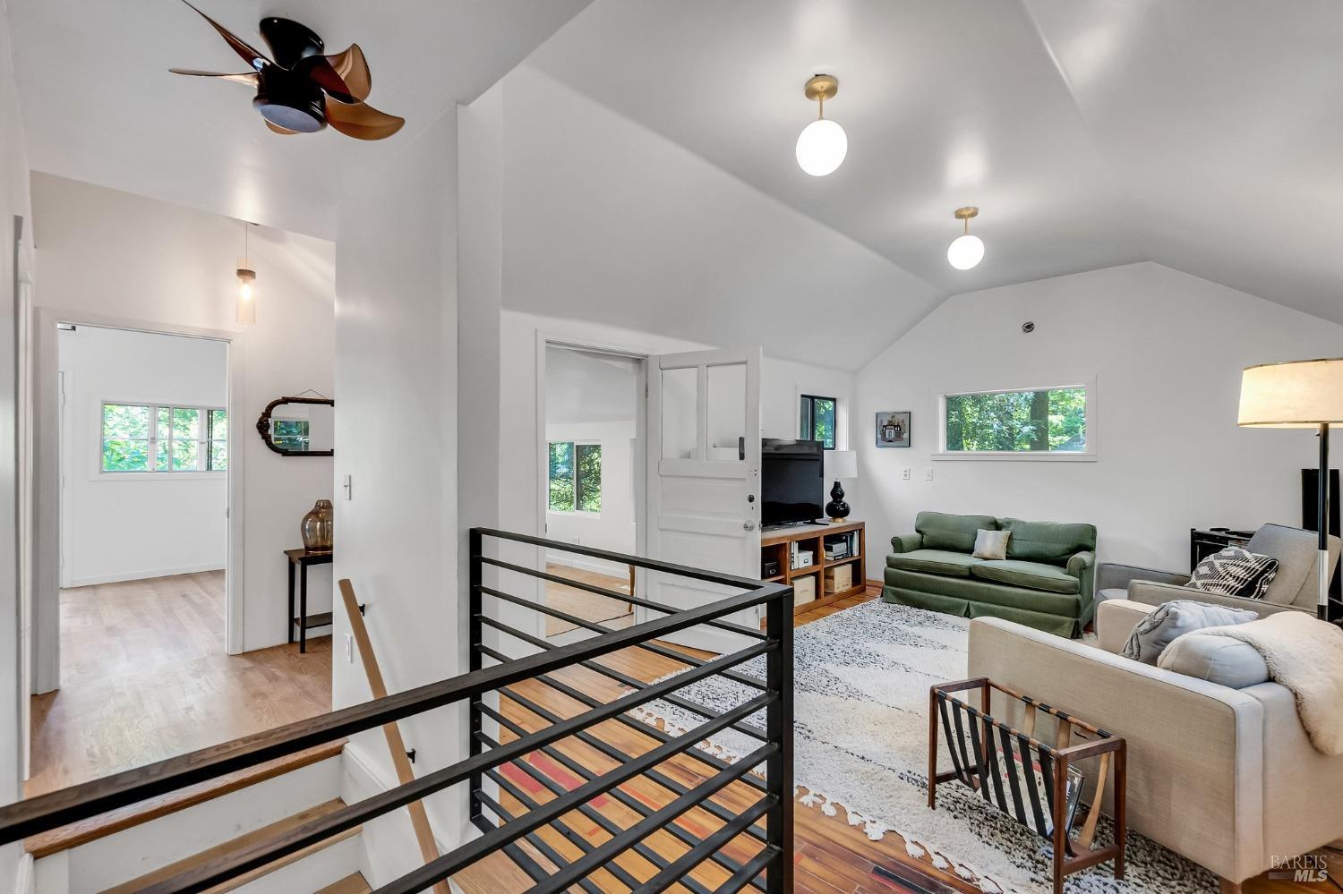 146 Redwood Avenue in Camp Meeker