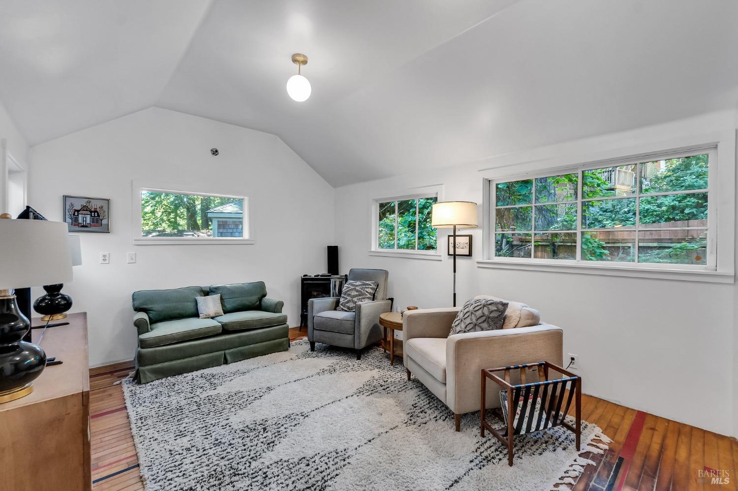 146 Redwood Avenue in Camp Meeker