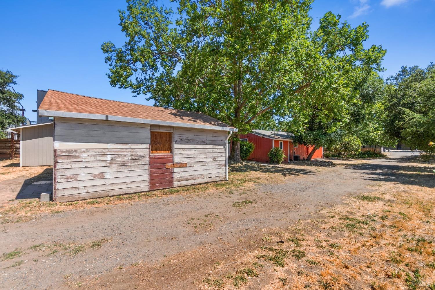 2047 Guerneville Road in NW Santa Rosa