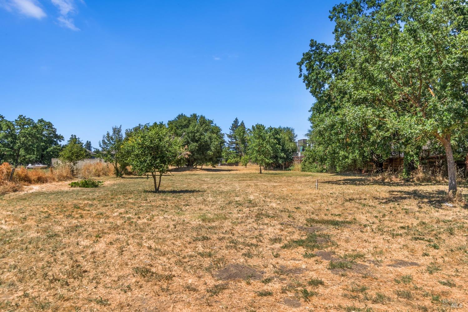 2047 Guerneville Road in NW Santa Rosa