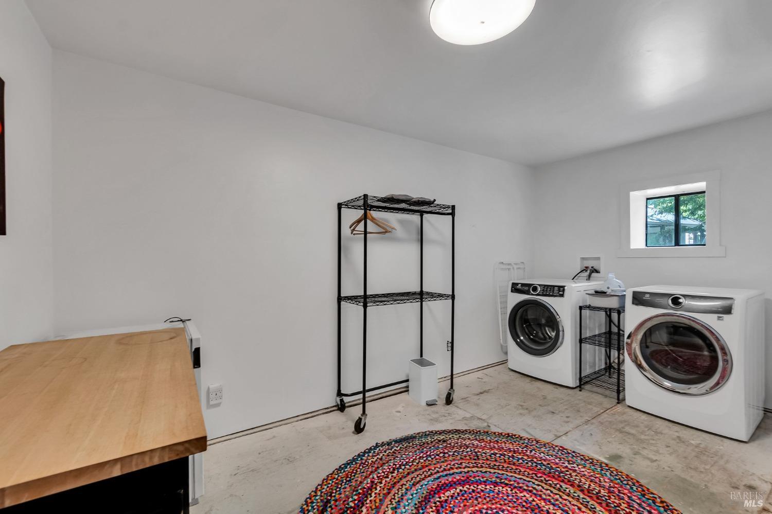 146 Redwood Avenue in Camp Meeker