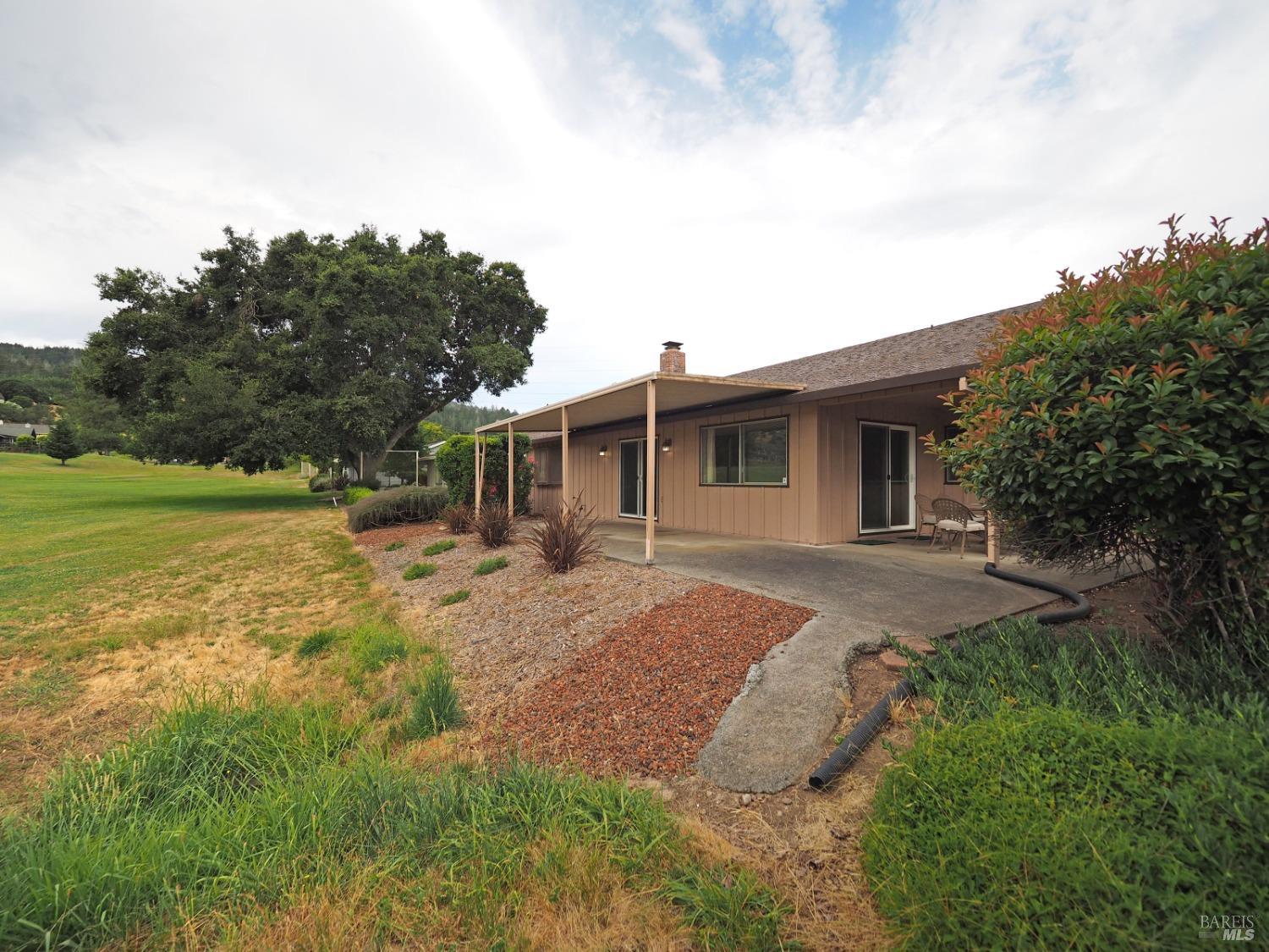 120 Oak Island Circle