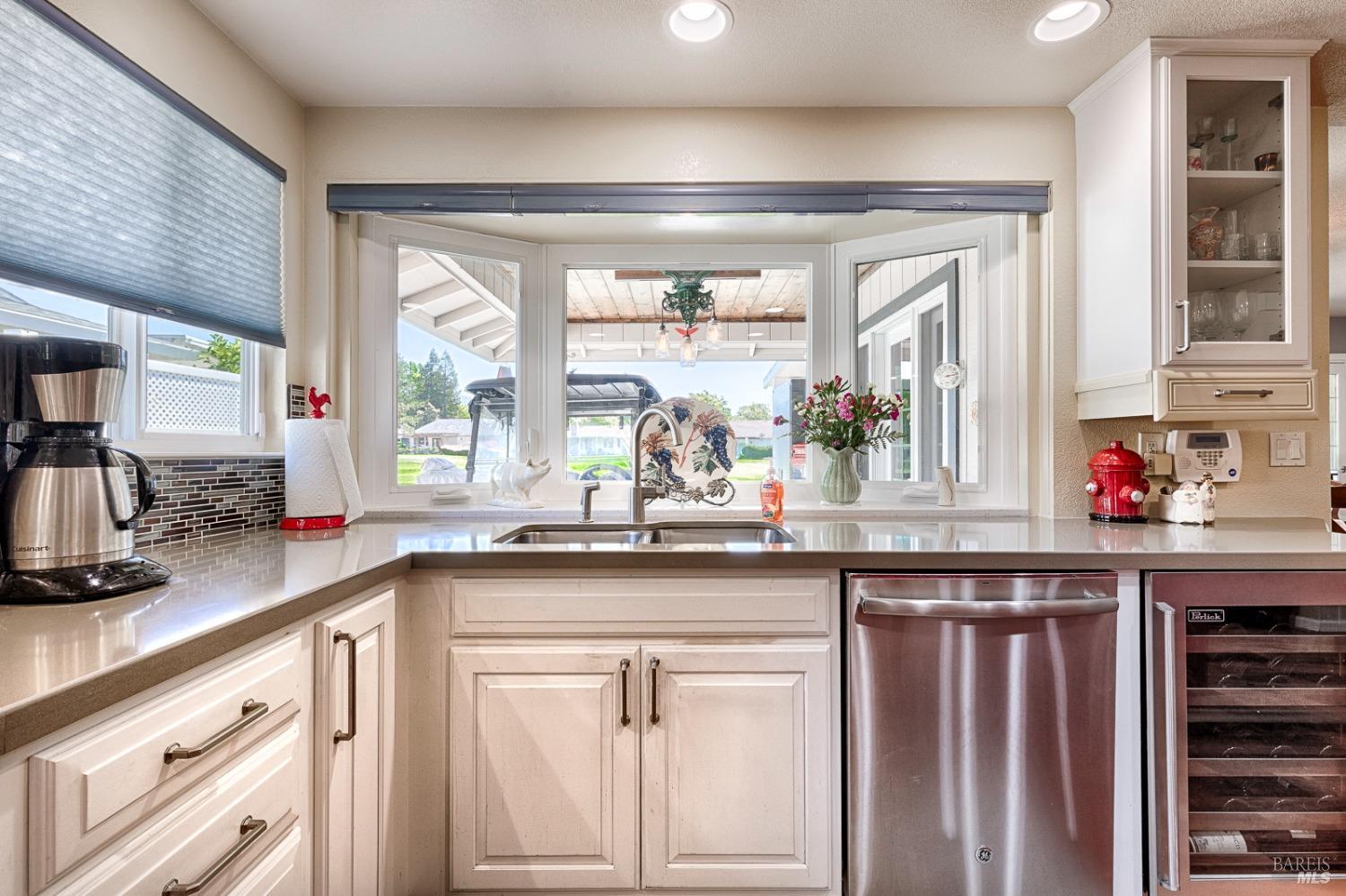 348 Oak Leaf Circle