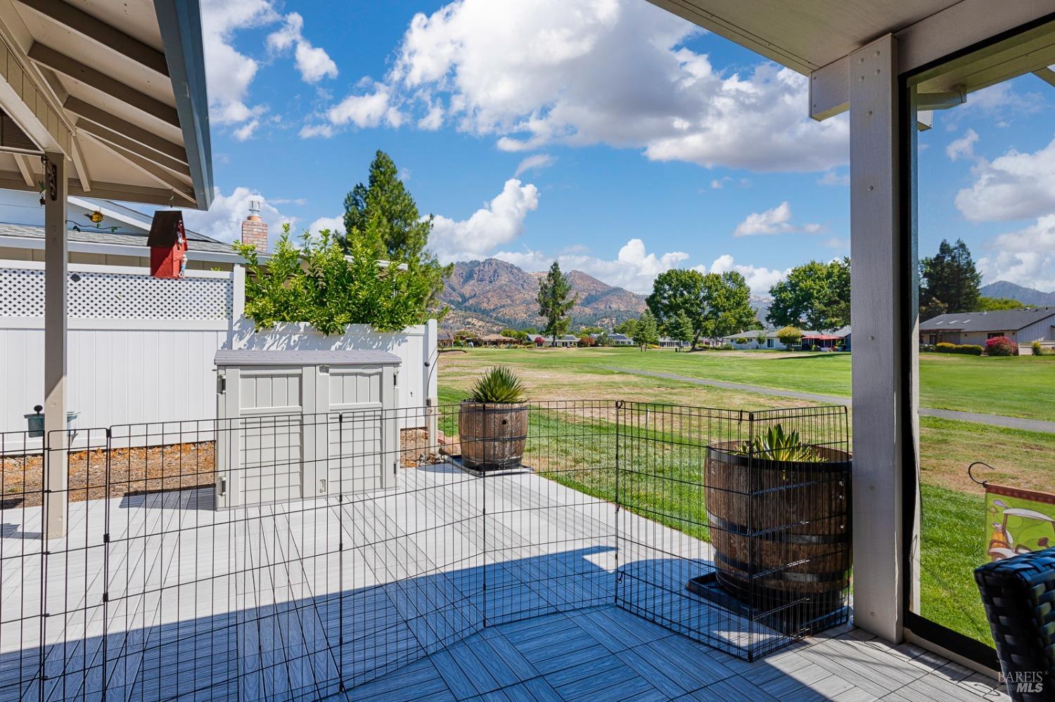 348 Oak Leaf Circle