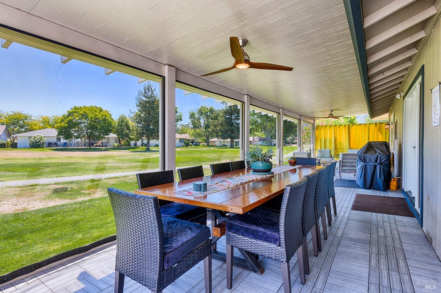 348 Oak Leaf Circle