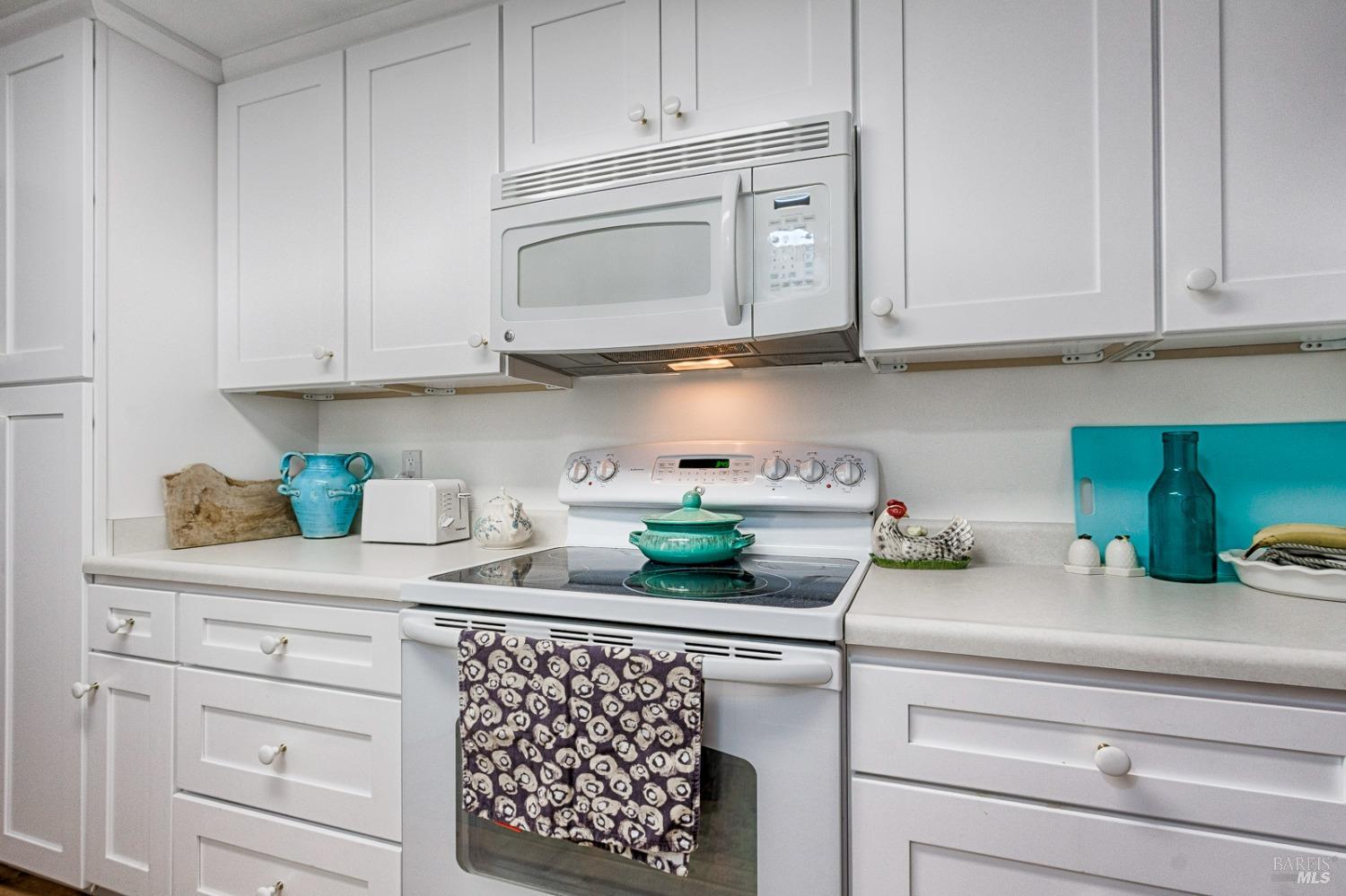 20 Meadowgreen Circle