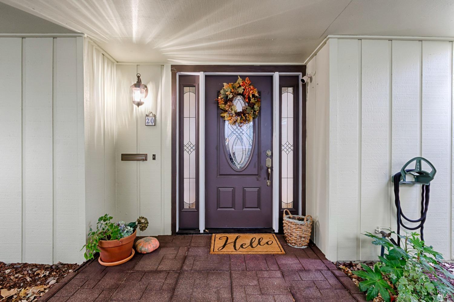 20 Meadowgreen Circle