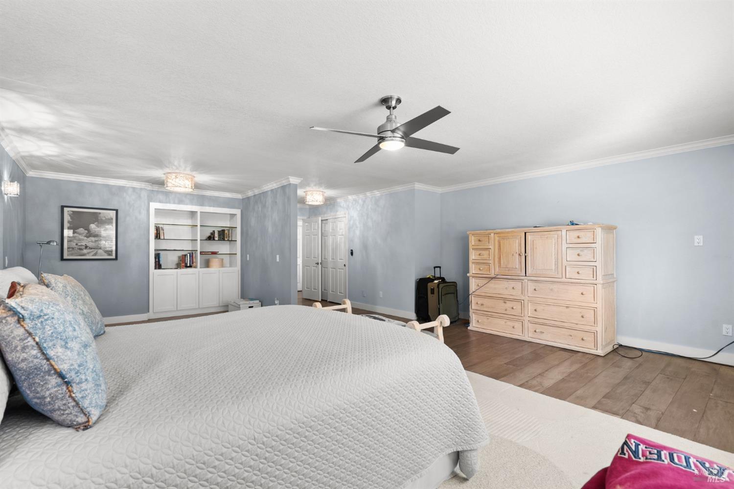 332 Miramonte Way