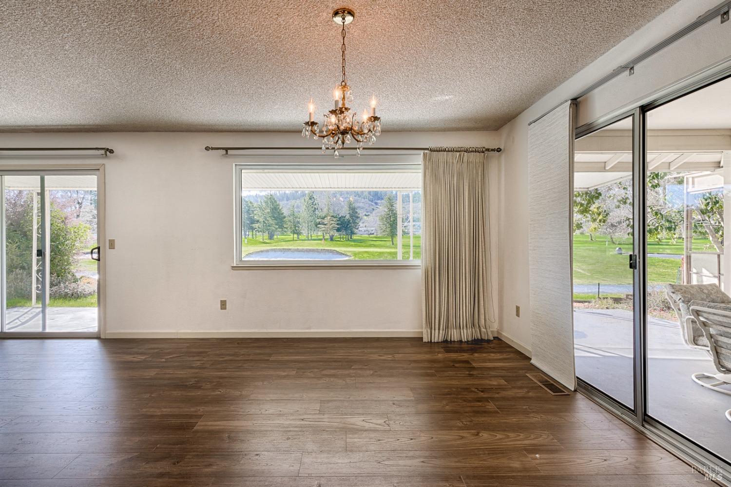 250 Mockingbird Circle