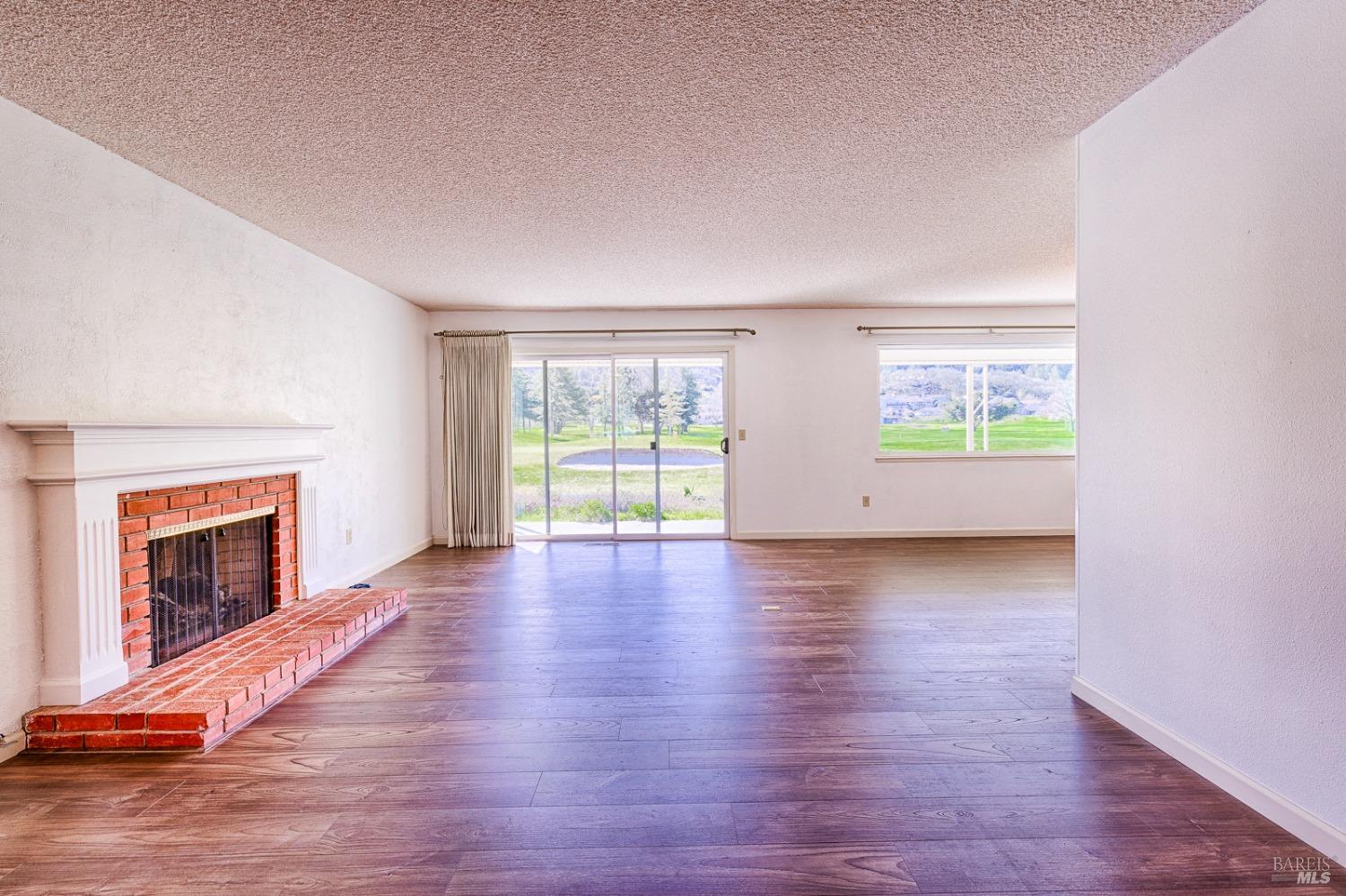 250 Mockingbird Circle
