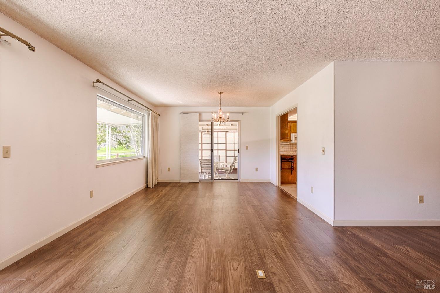 250 Mockingbird Circle