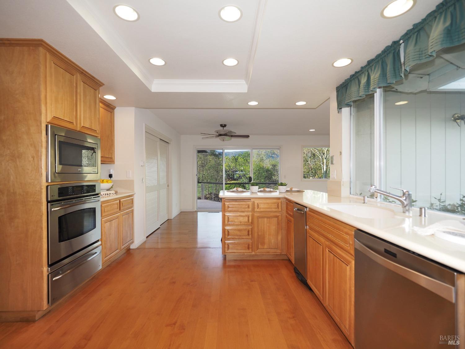 7889 Oakmont Drive