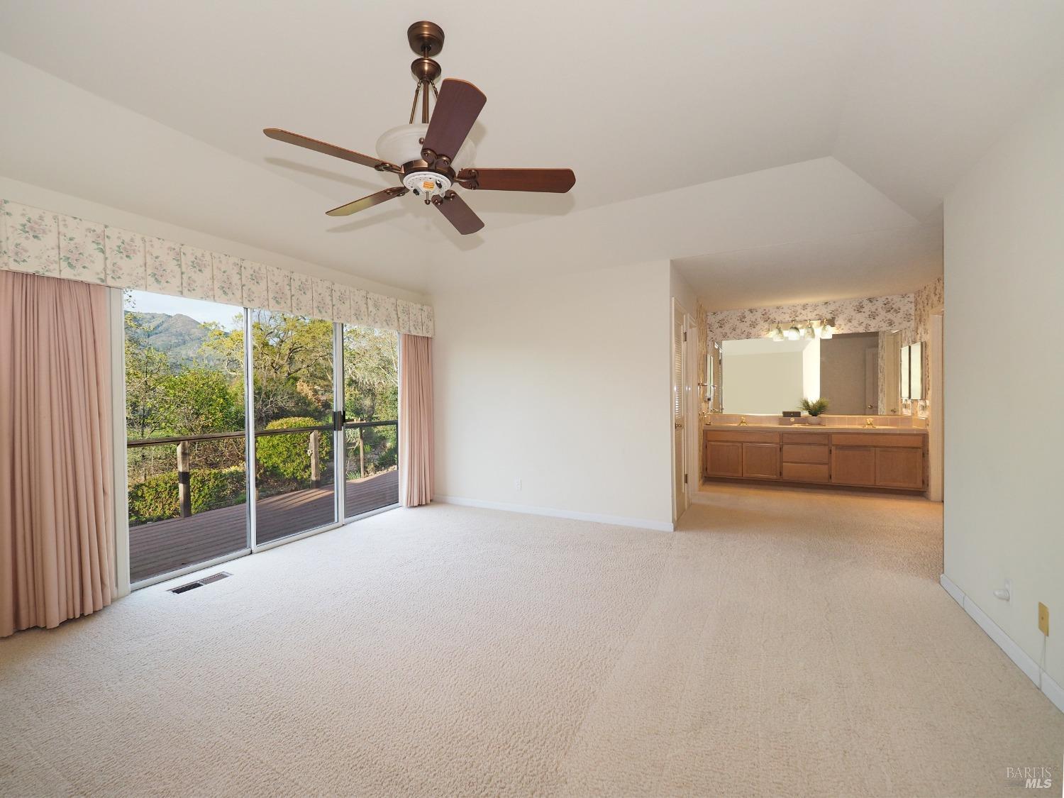 7889 Oakmont Drive