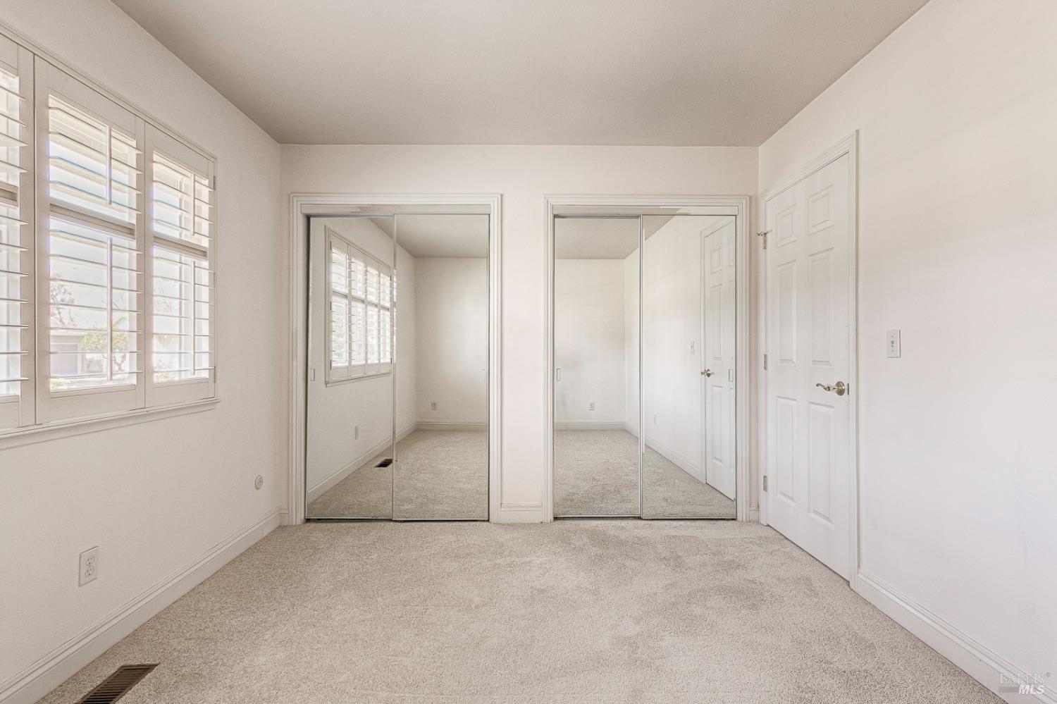 7585 Oak Leaf Drive