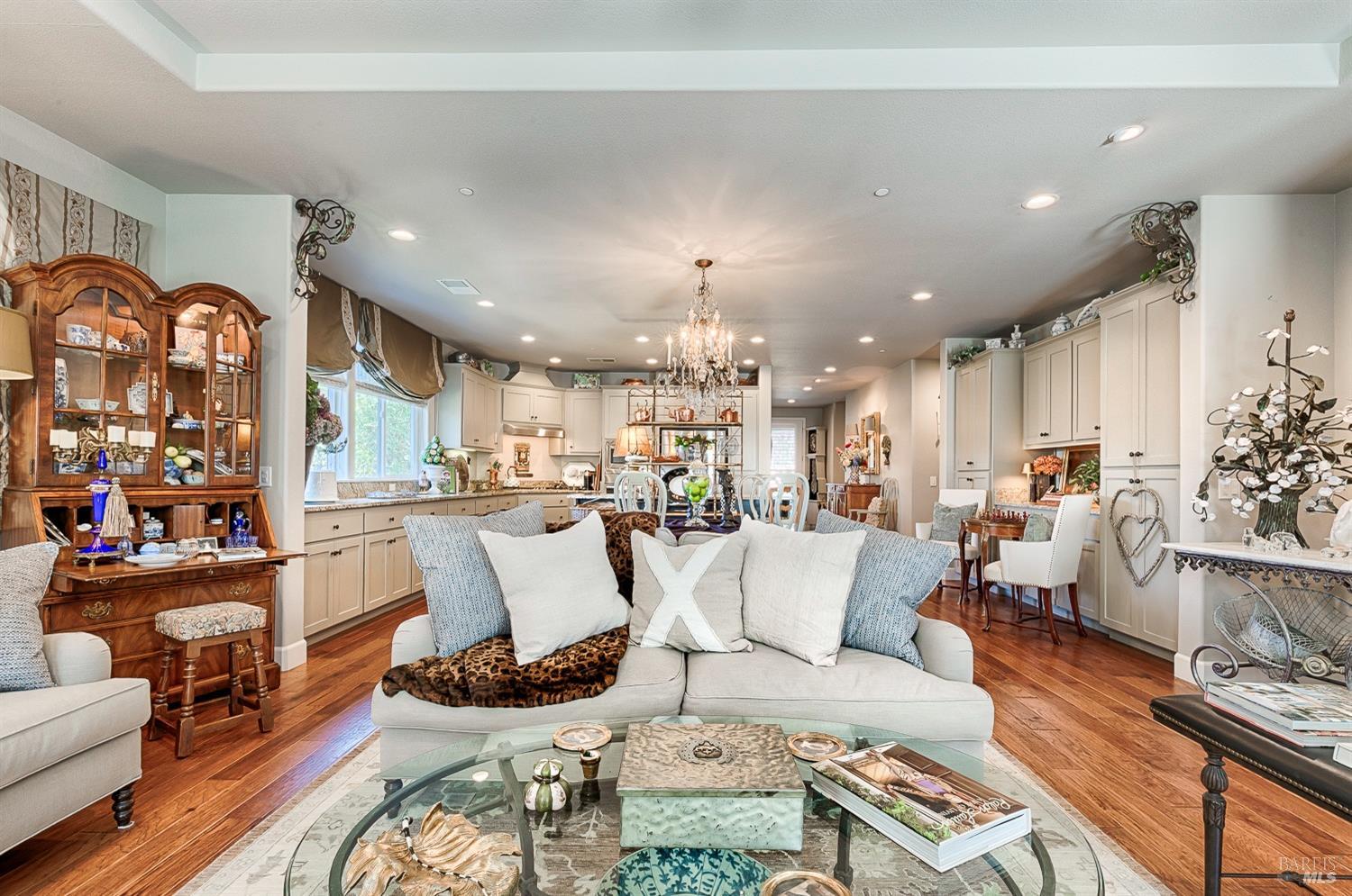6343 Pine Valley Drive