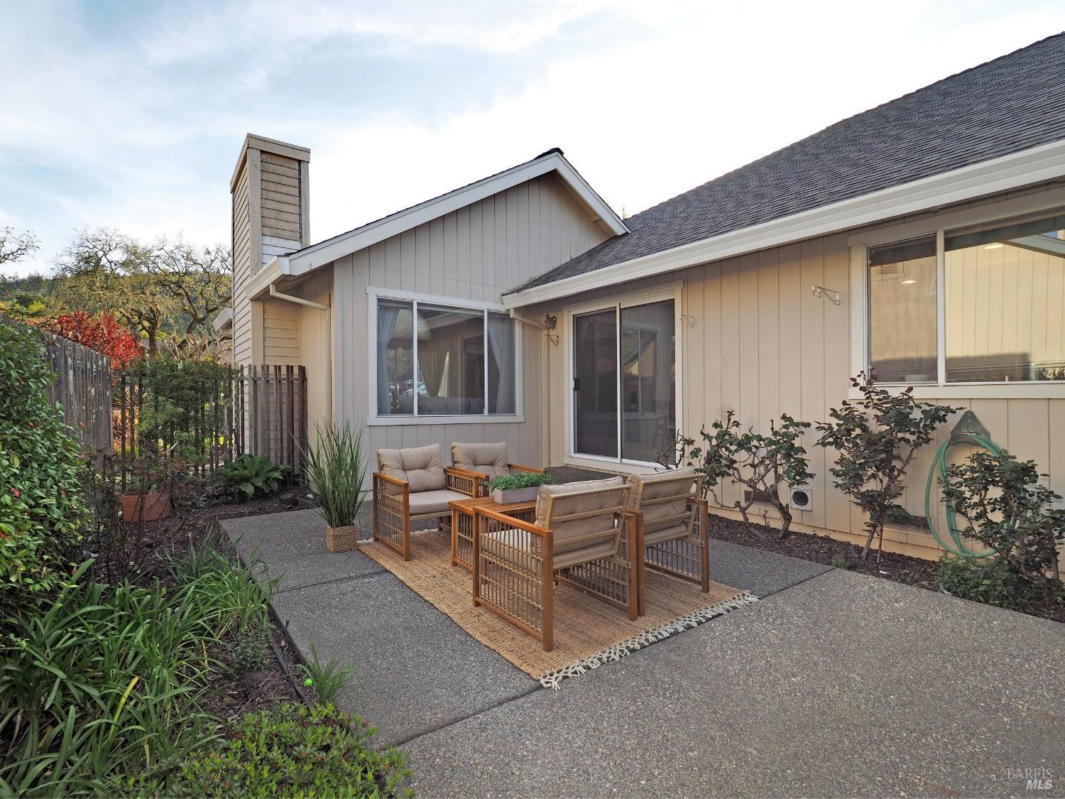 7889 Oakmont Drive