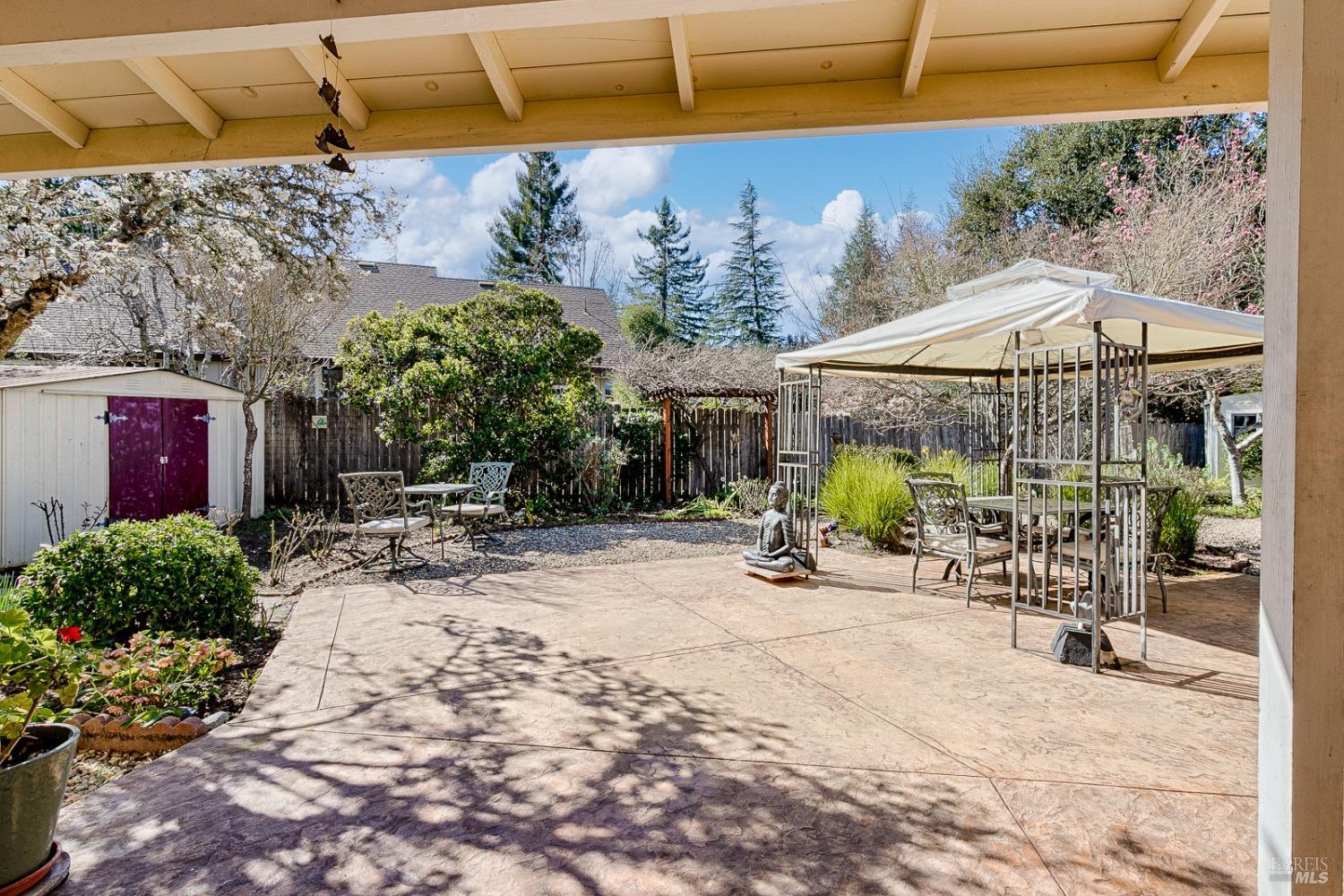 421 Hillsdale Drive