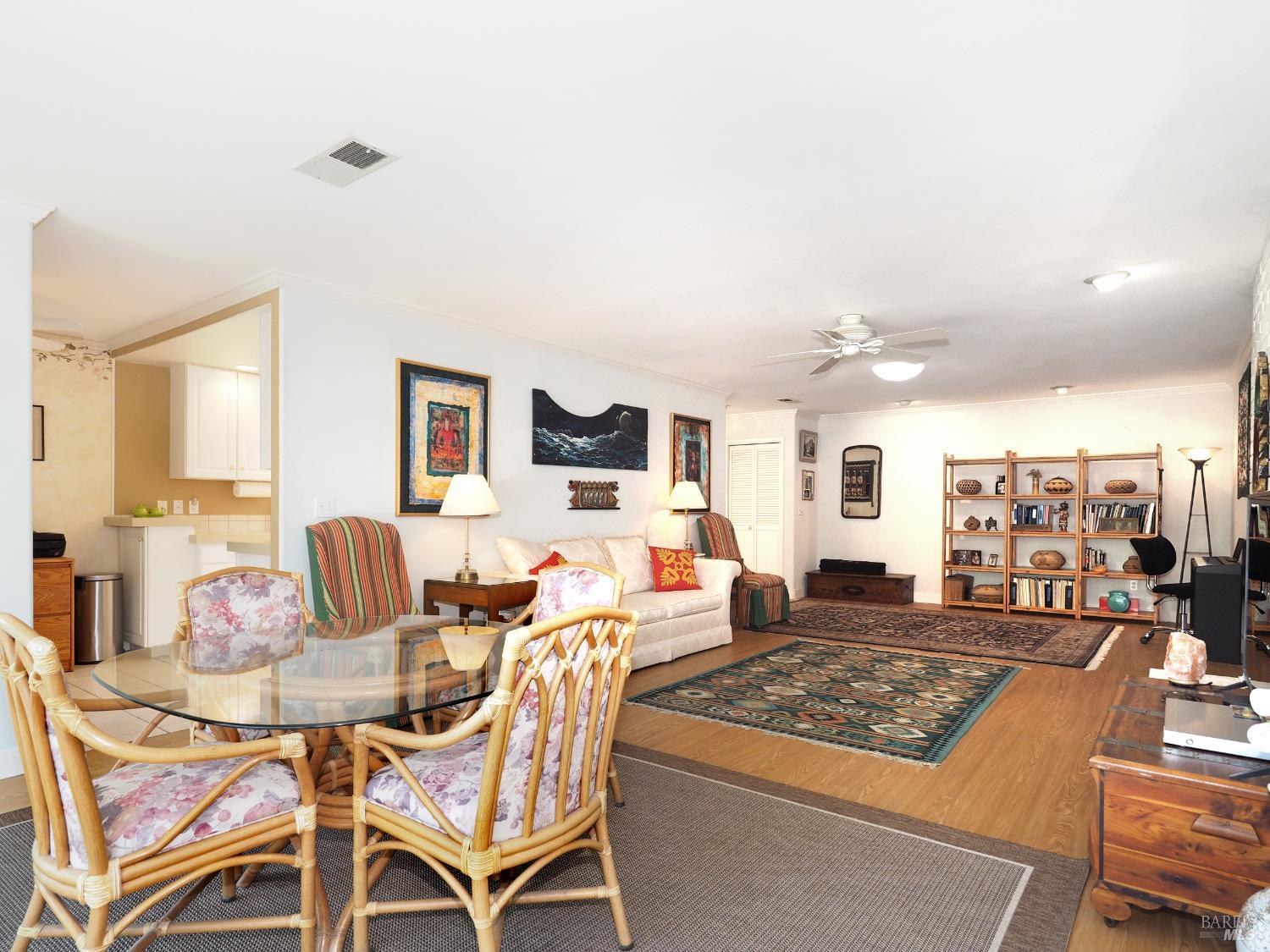 342 Oak Leaf Circle