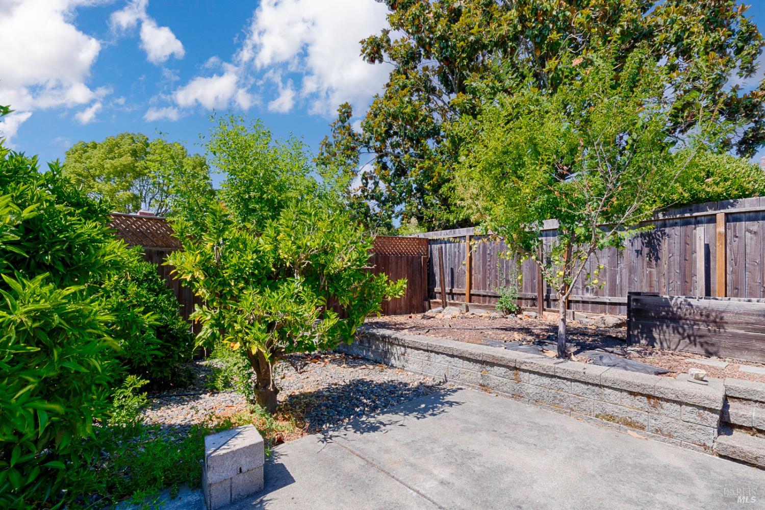 130 Valley Lakes Drive