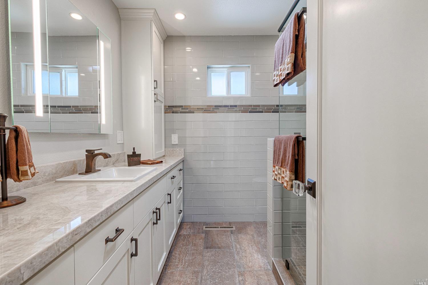 425 Oak Vista Drive