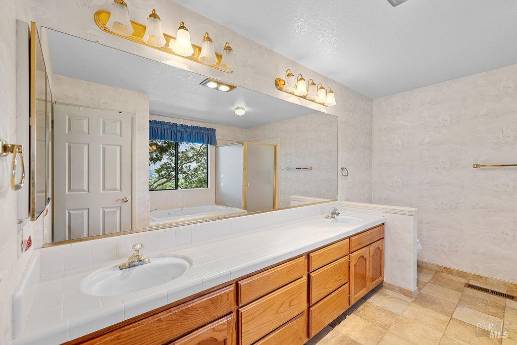 411 Trail Ridge Court