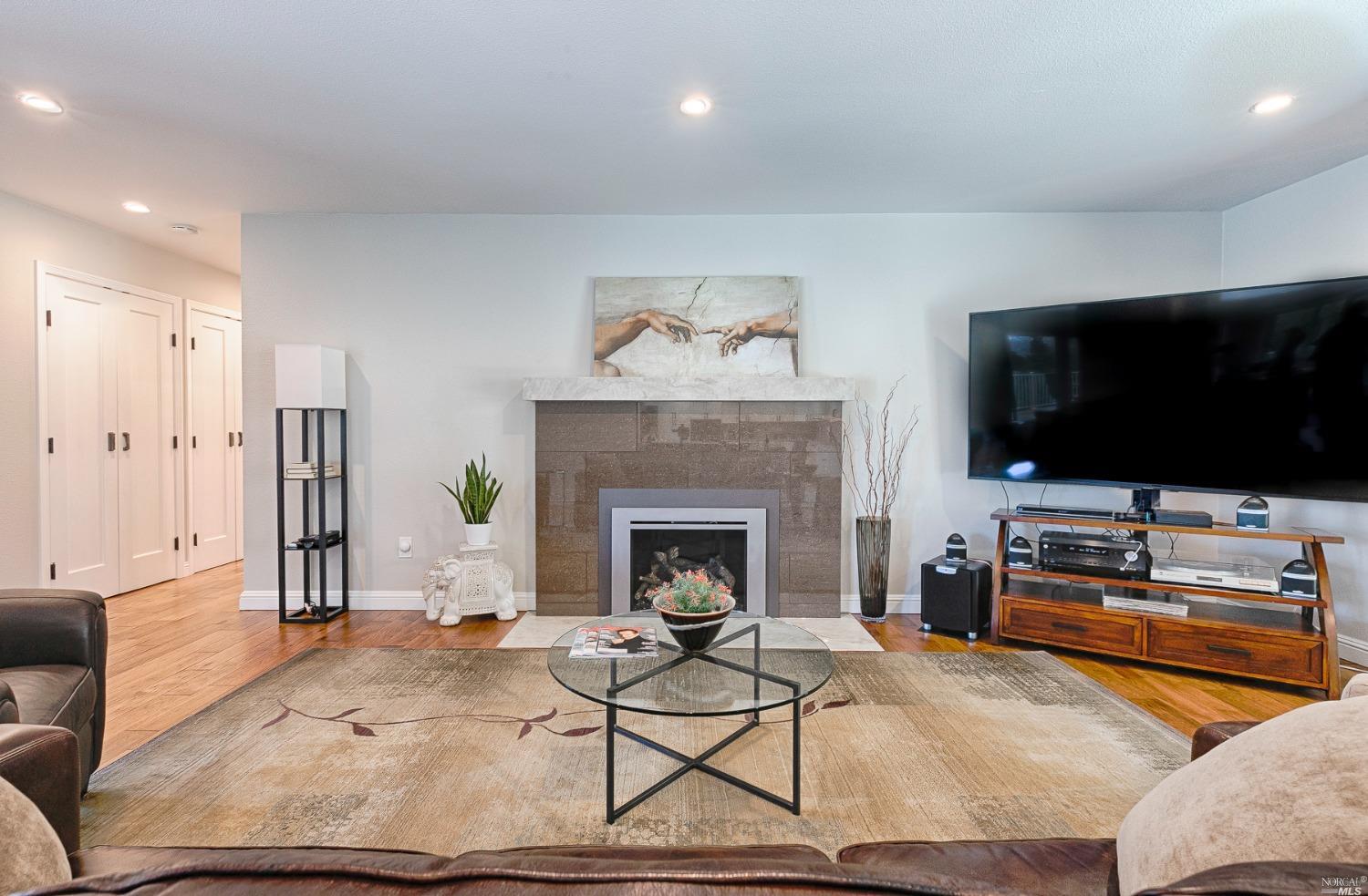 425 Oak Vista Drive