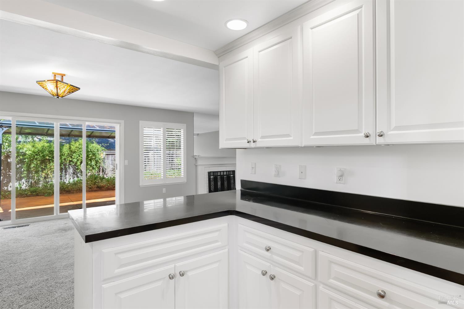 7129 Oak Leaf Drive